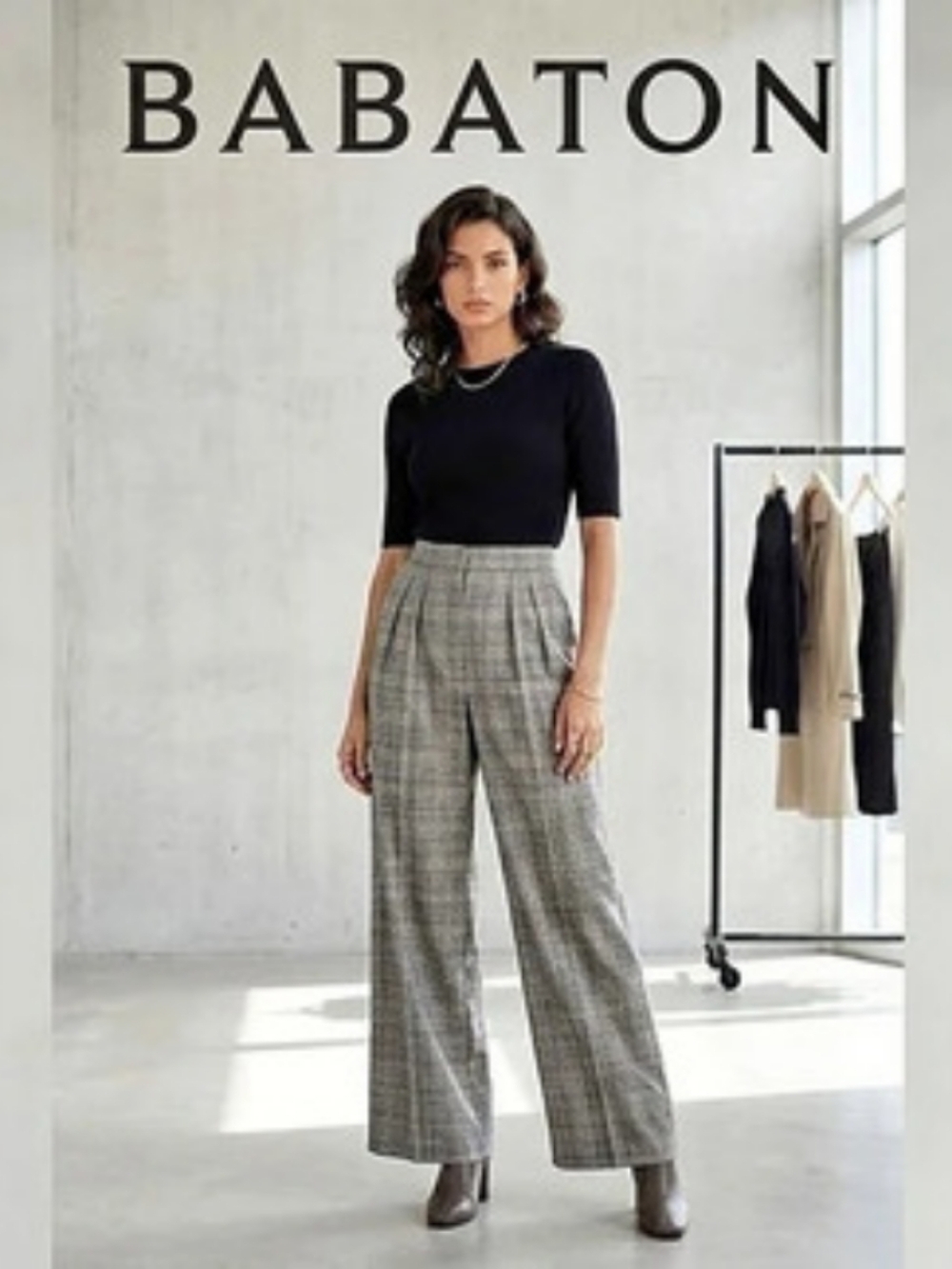 Babaton Plaid Wide Leg Pants in Gray & Black Size 2 Like New